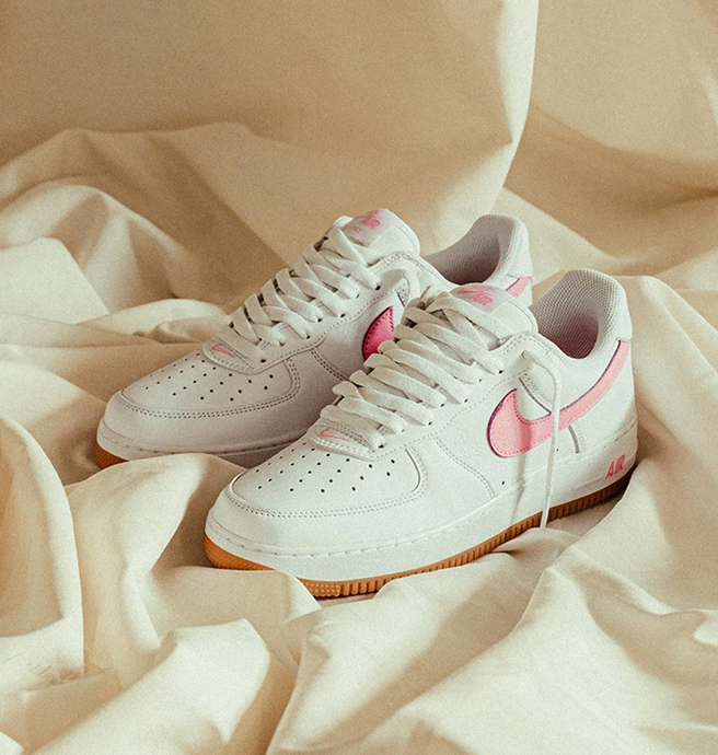 Under Retail: Nike Air Force 1 Low Retro "Pink Gum"