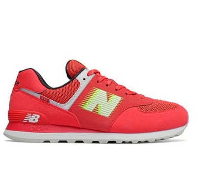 Under Retail: New Balance 574 "Team Red"