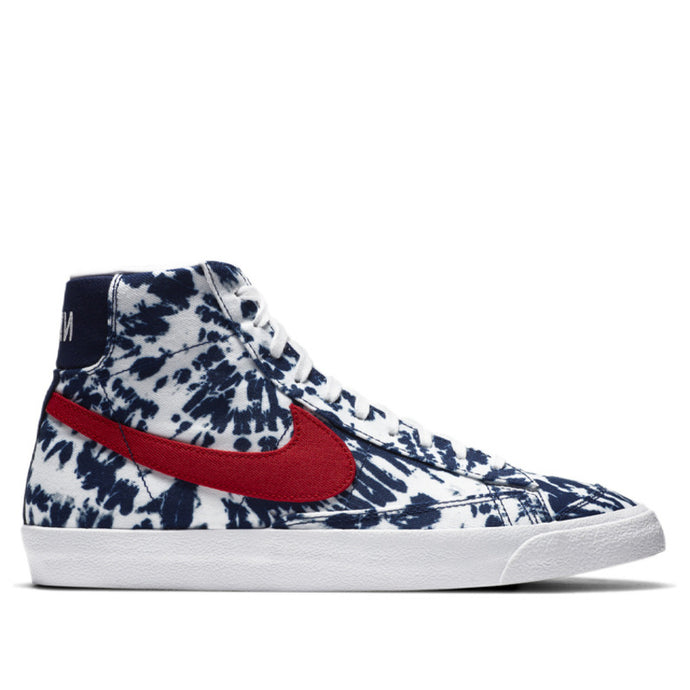 Under Retail: GS Nike Blazer Mid  SE "Tie-Dye"
