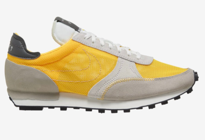 Under Retail: Nike Daybreak Type "Laser Orange"