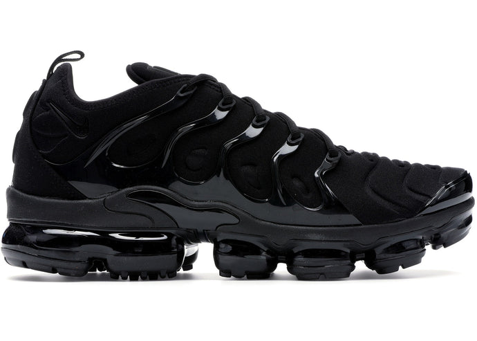 Under Retail: Nike Air Vapormax Plus "Triple Black"