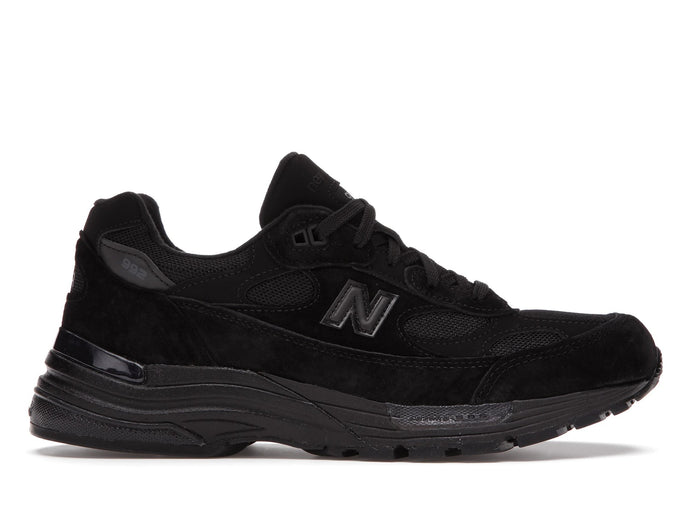 Under Retail: New Balance 992 "Black"