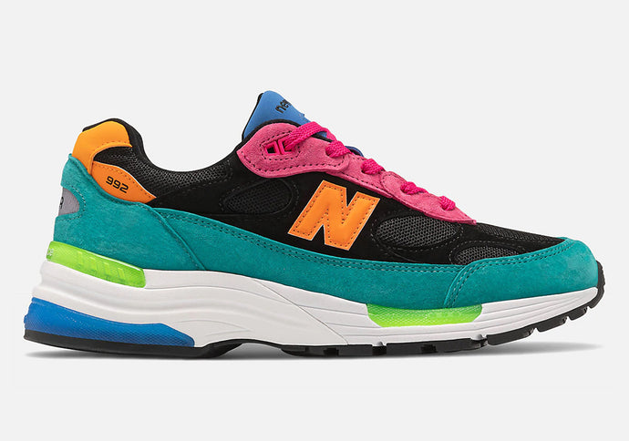 Under Retail: New Balance 992 "Black Multi"