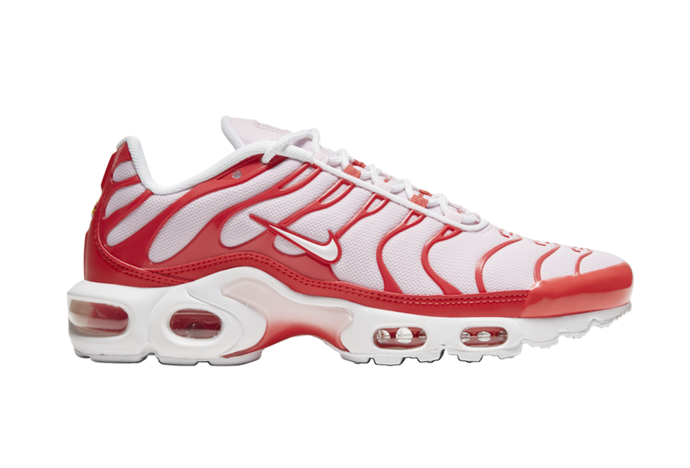 Under Retail: Wmns Nike Air Max Plus "Valentine's Day"
